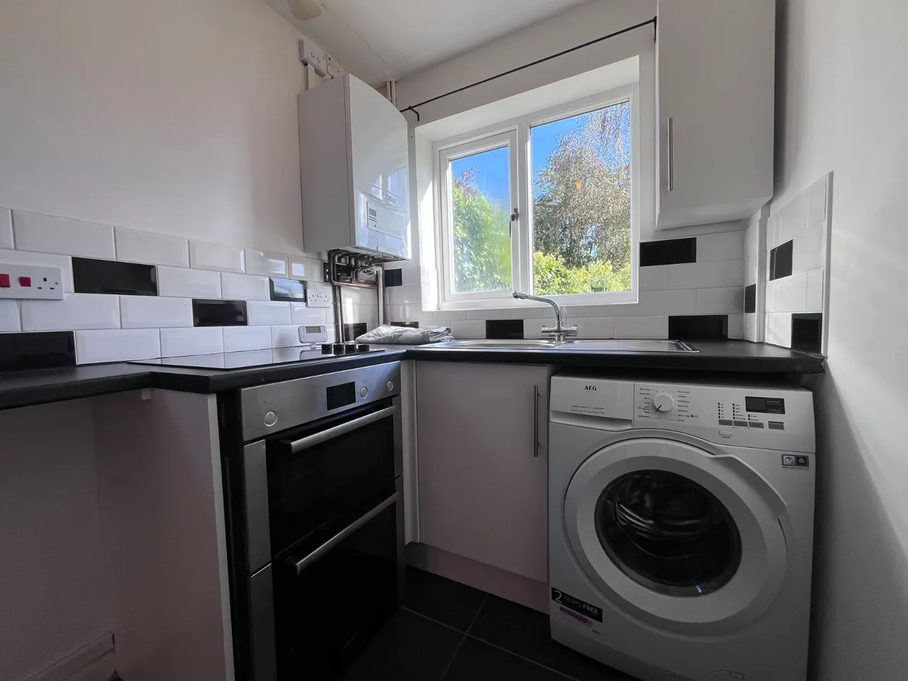 Merrington Close, Solihull, B91, photo 26