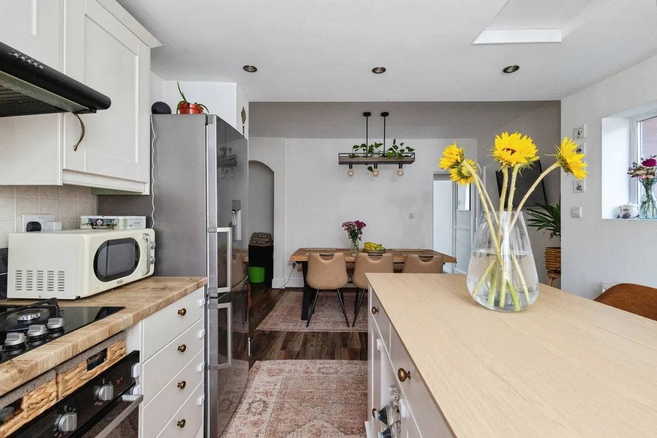 Prince Edward Avenue, Denton, Manchester, Greater Manchester, M34, photo 10