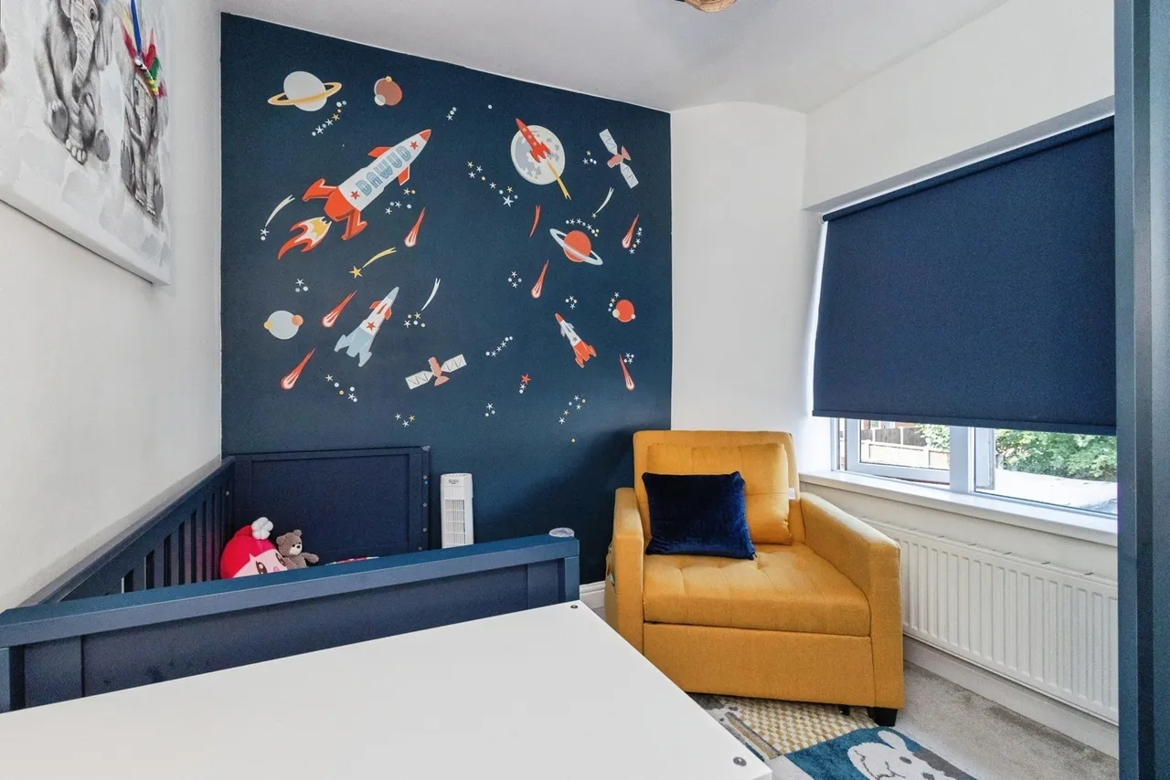 Prince Edward Avenue, Denton, Manchester, Greater Manchester, M34, photo 13