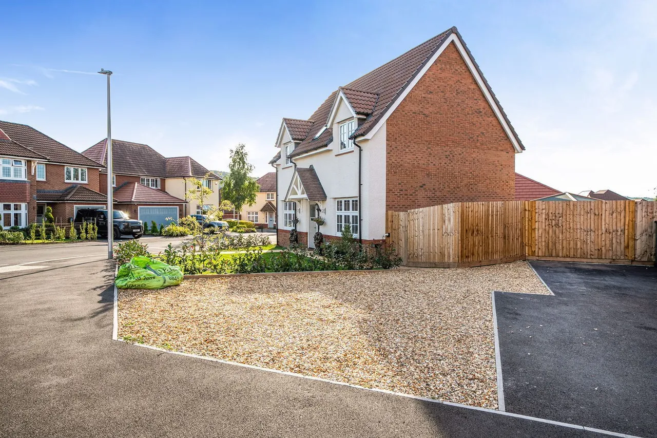 Holstein Avenue, Winscombe, BS25, photo 22
