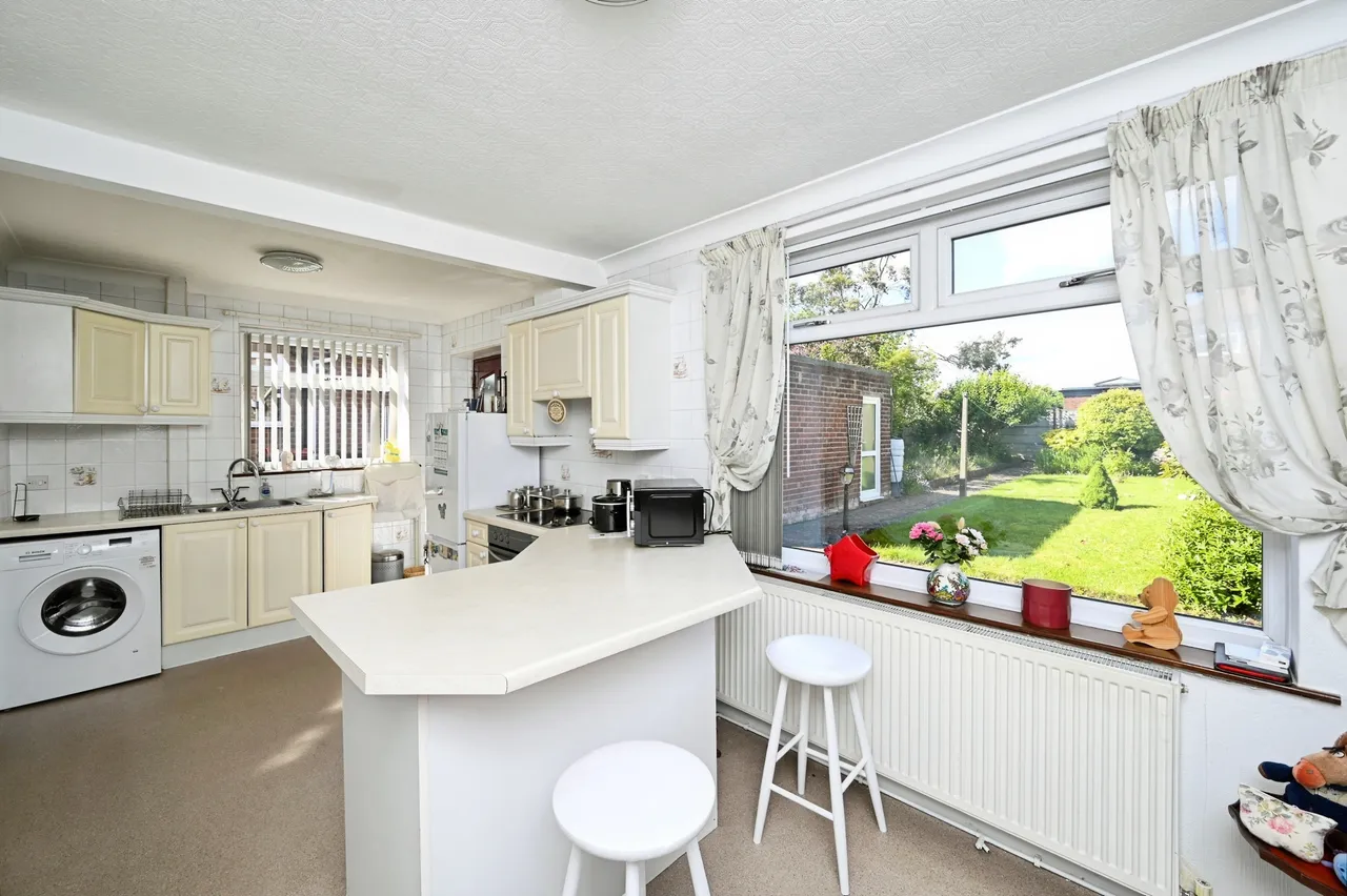 Frederick Avenue, Nottingham, NG17, photo 6