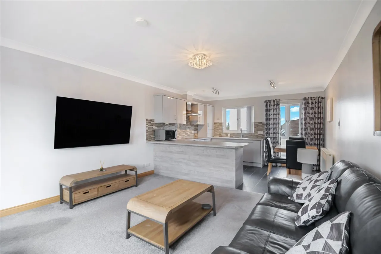 Telford Road, The Murray, East Kilbride, South Lanarkshire, G75, photo 3
