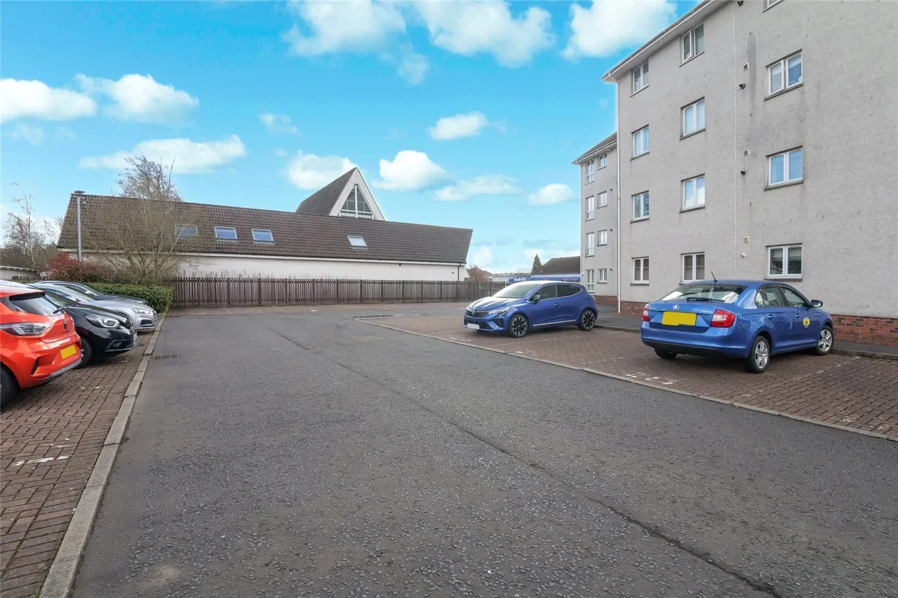 Telford Road, The Murray, East Kilbride, South Lanarkshire, G75, photo 16