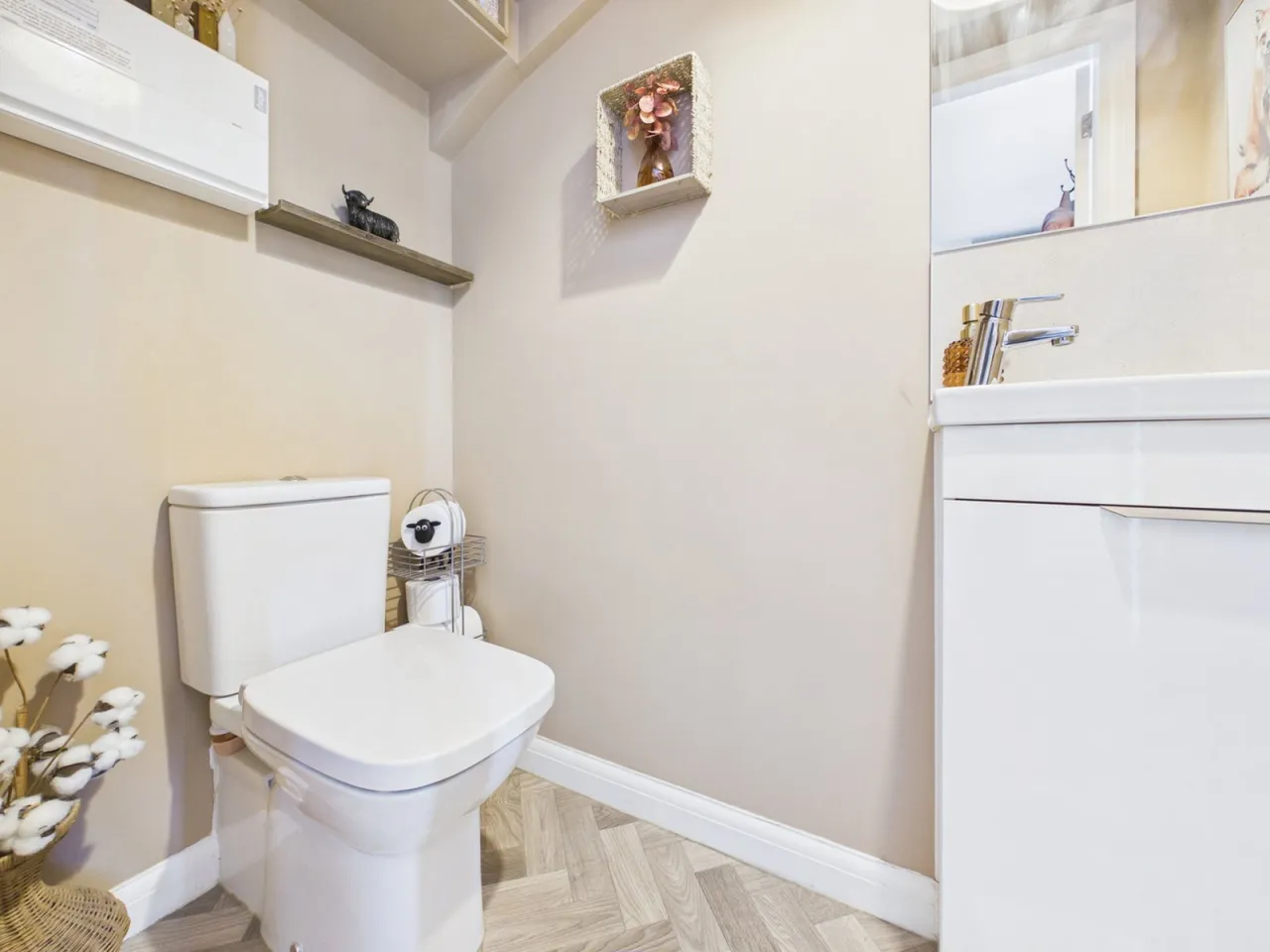 Turbit Close, Ross-on-wye, HR9, photo 5
