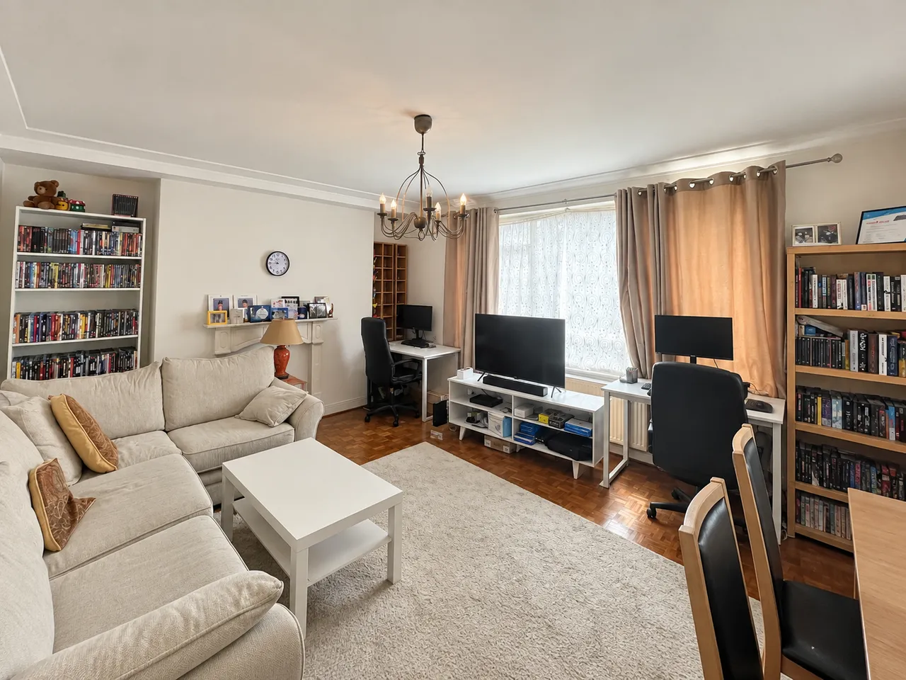2 bed flat to rent — Vogue Court, Widmore Road, Bromley, BR1