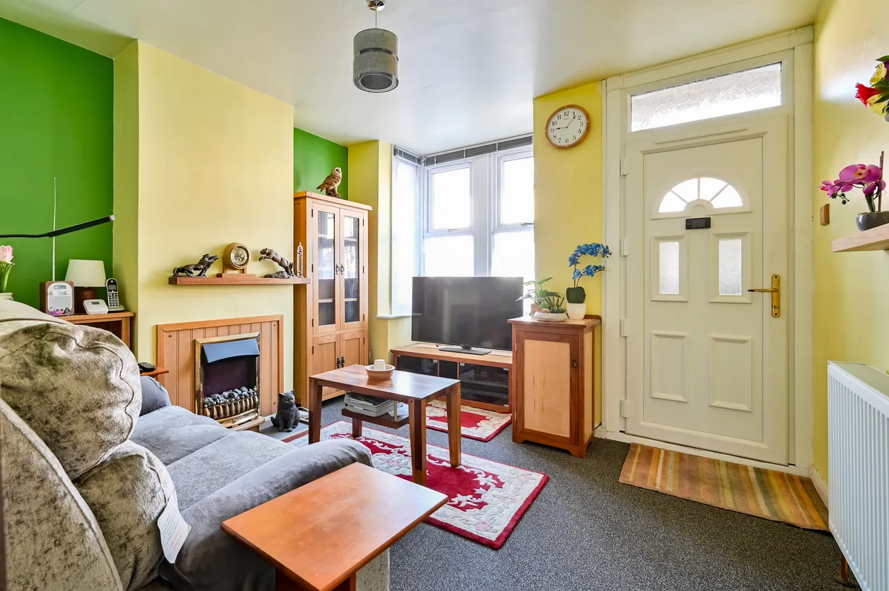 Watford, WD24, photo 4