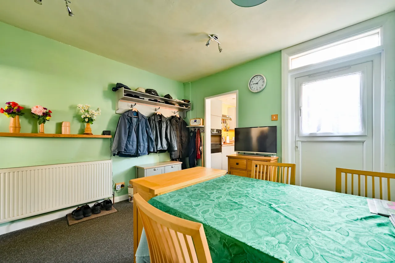 Watford, WD24, photo 9