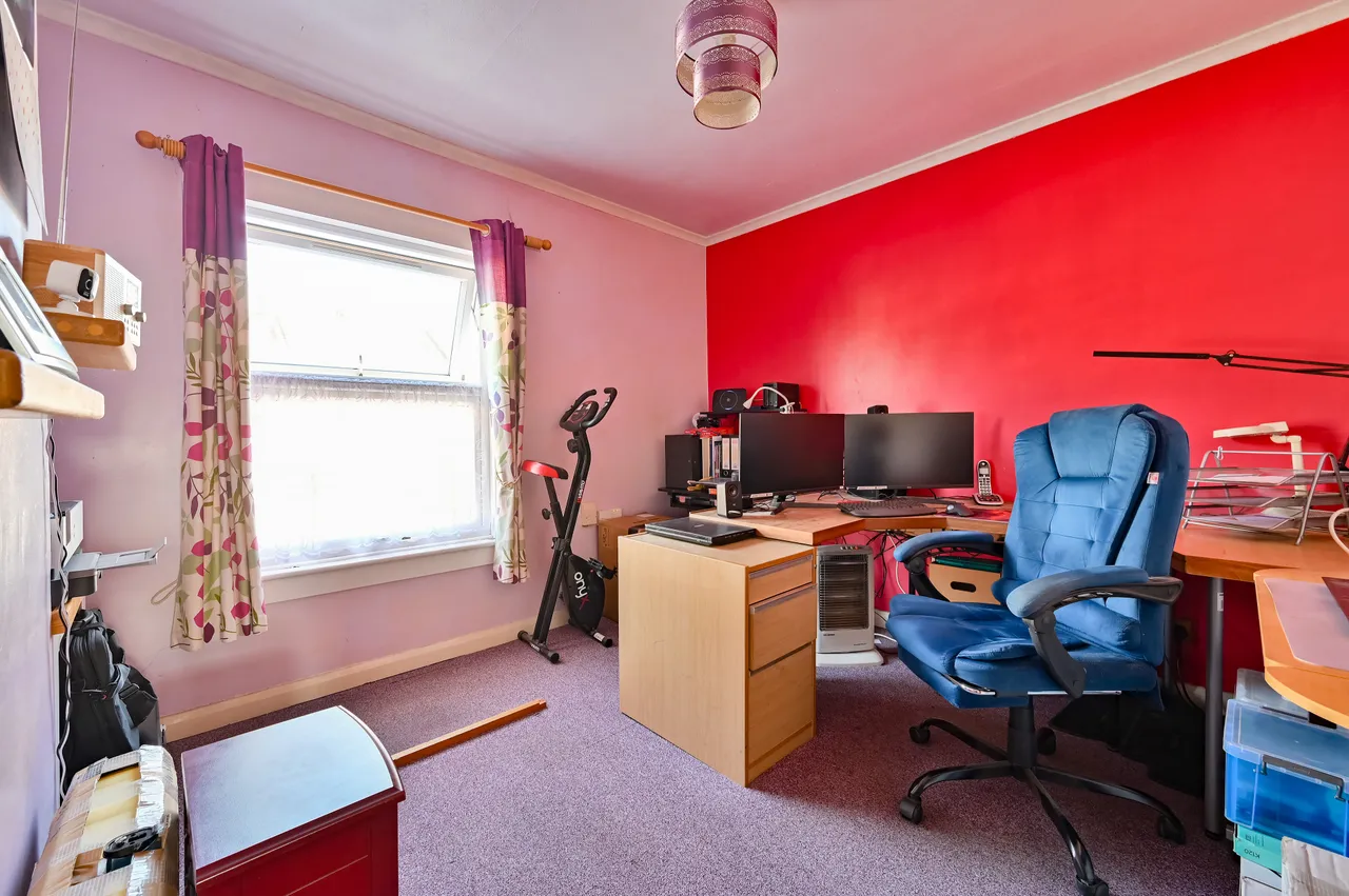 Watford, WD24, photo 10
