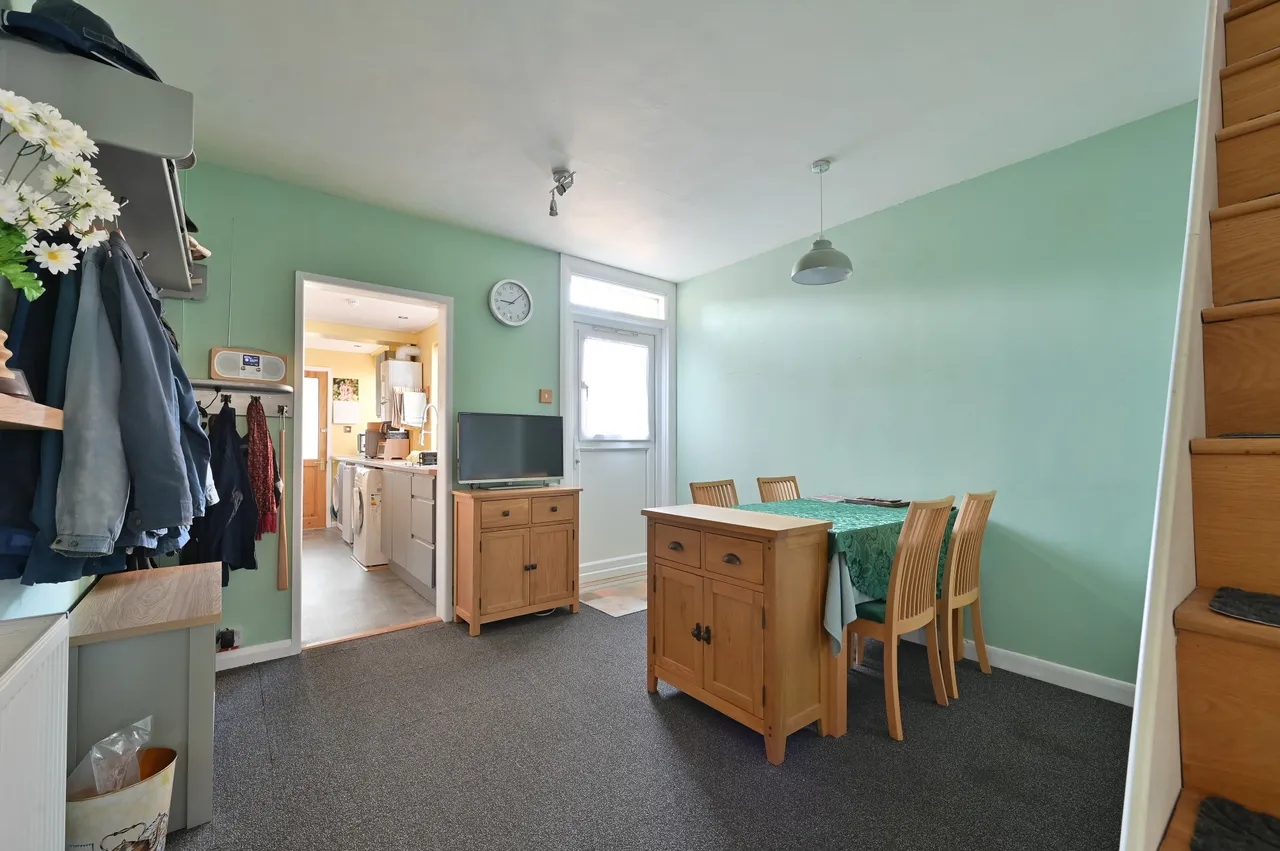 Watford, WD24, photo 6