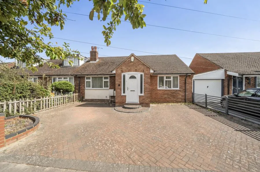 Leagrave High Street, Luton, LU4, photo 18