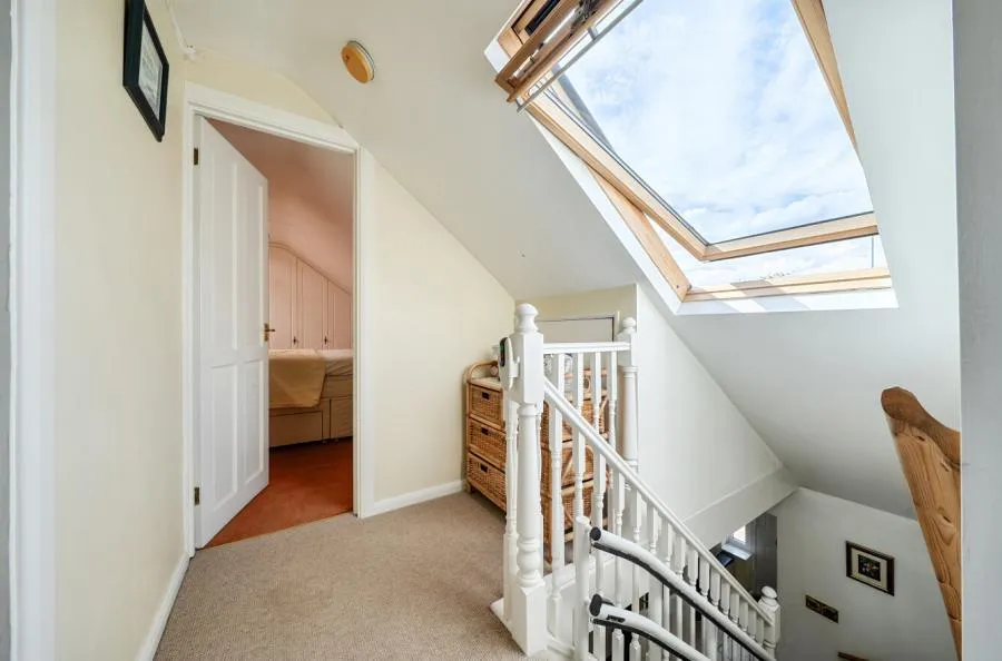 Leagrave High Street, Luton, LU4, photo 15