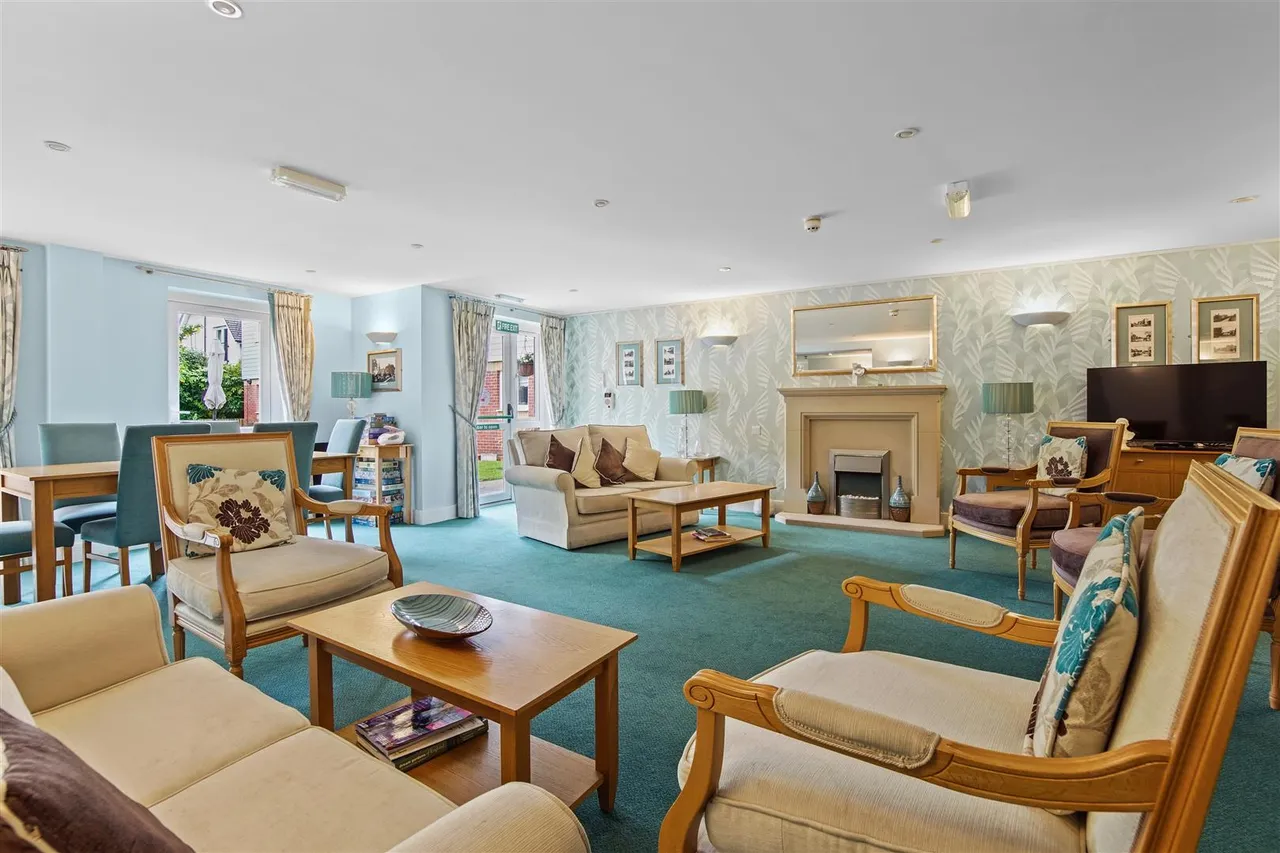 Penlee Close, Edenbridge, TN8, photo 14