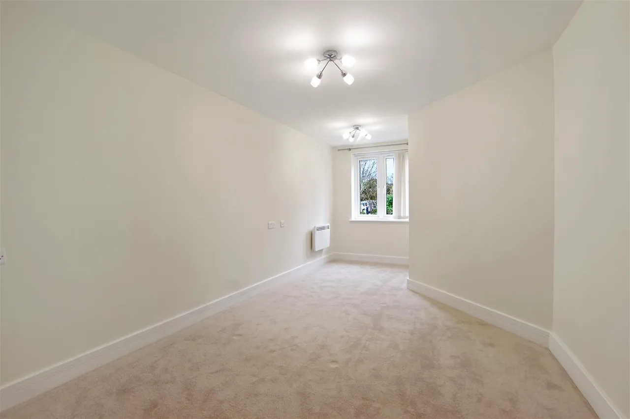 Penlee Close, Edenbridge, TN8, photo 9