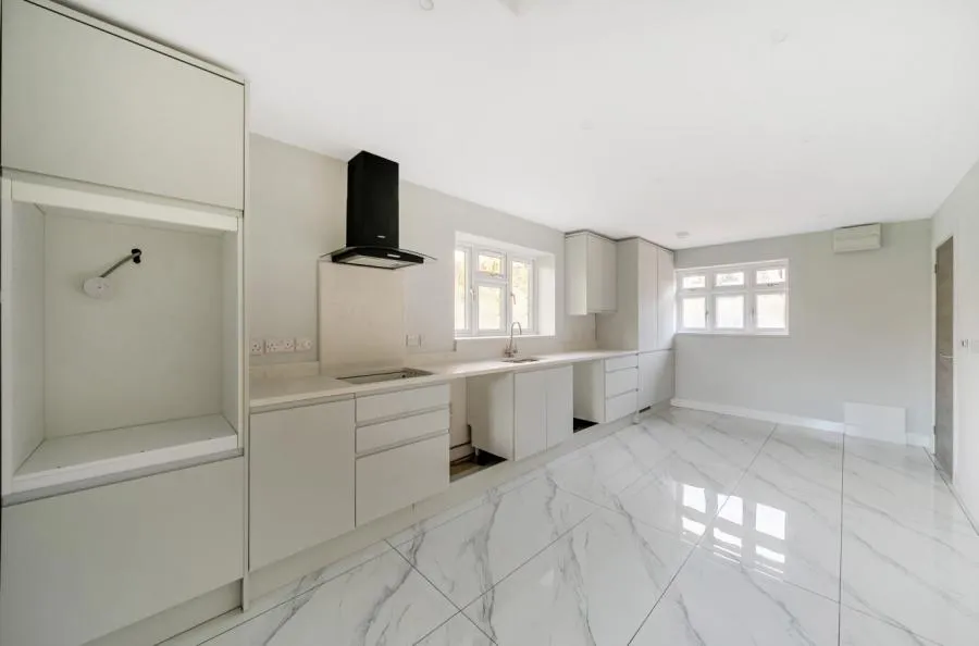 Poplar Corner, Wootton Village, OX1, photo 8