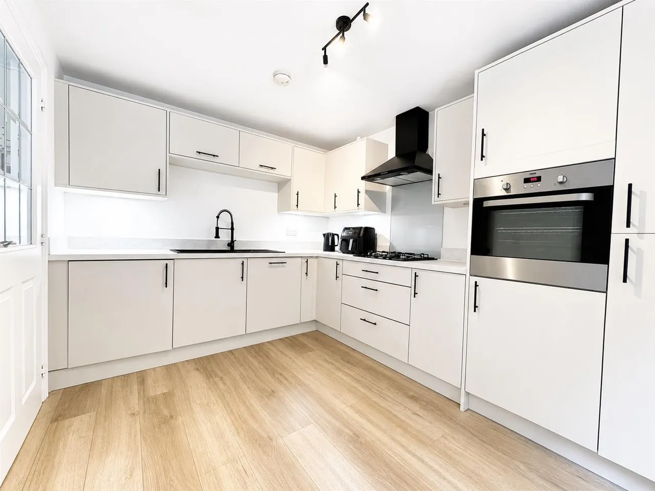 Mossbeath Crescent, Uddingston, Glasgow, G71 7UY, photo 3