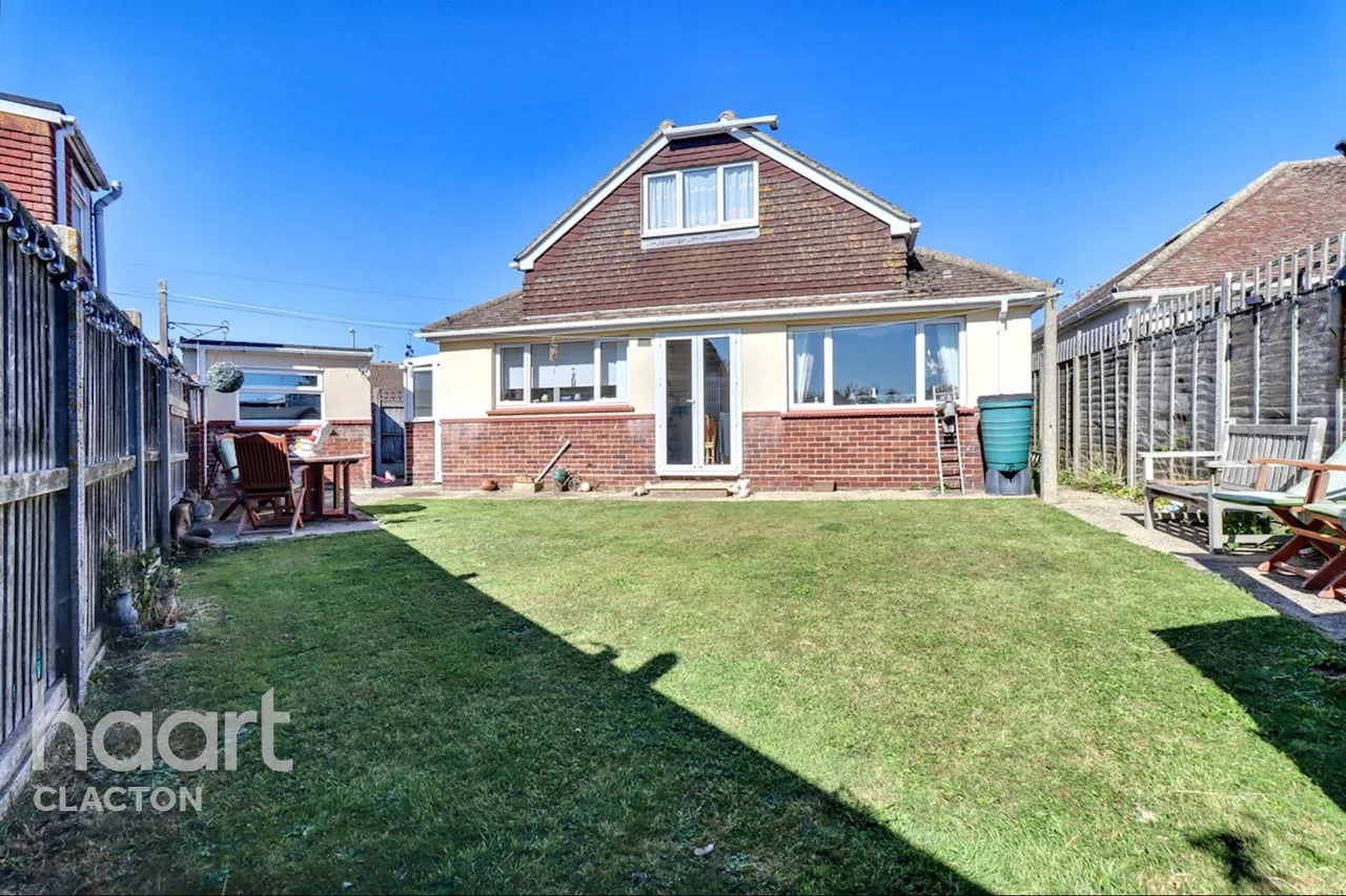 Park Square East, Clacton-On-Sea, CO15, photo 14