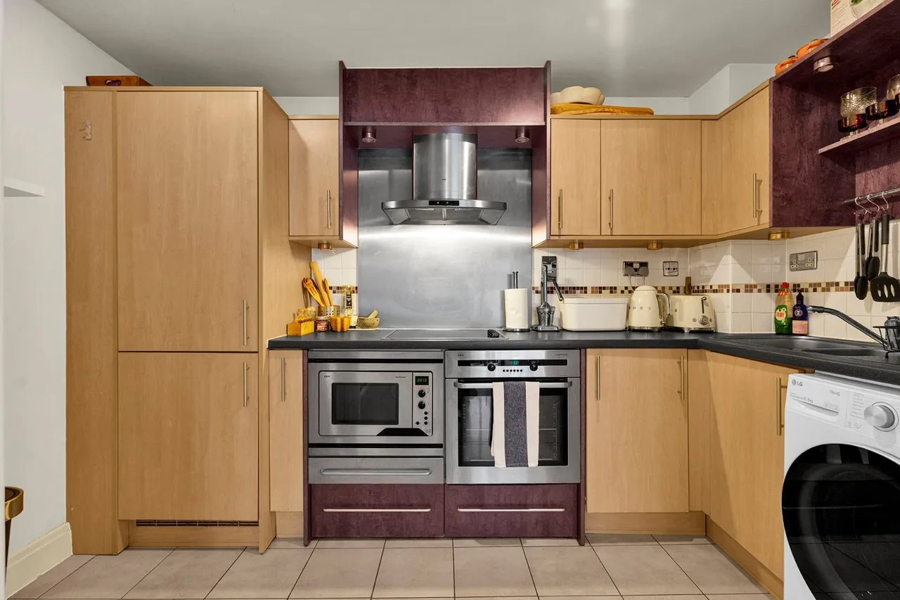 Smugglers Way, Wandsworth, SW18, photo 5