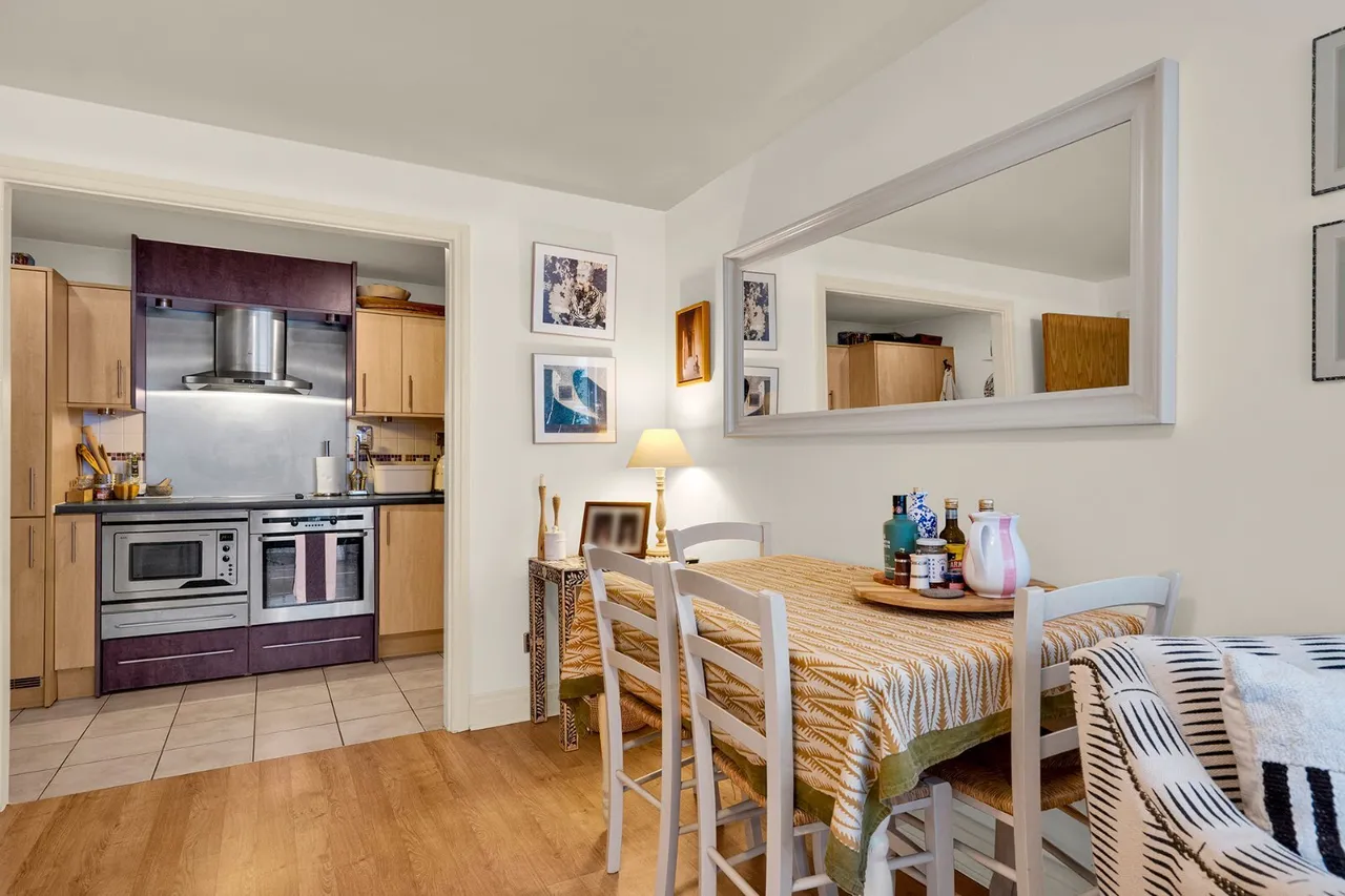 Smugglers Way, Wandsworth, SW18, photo 10