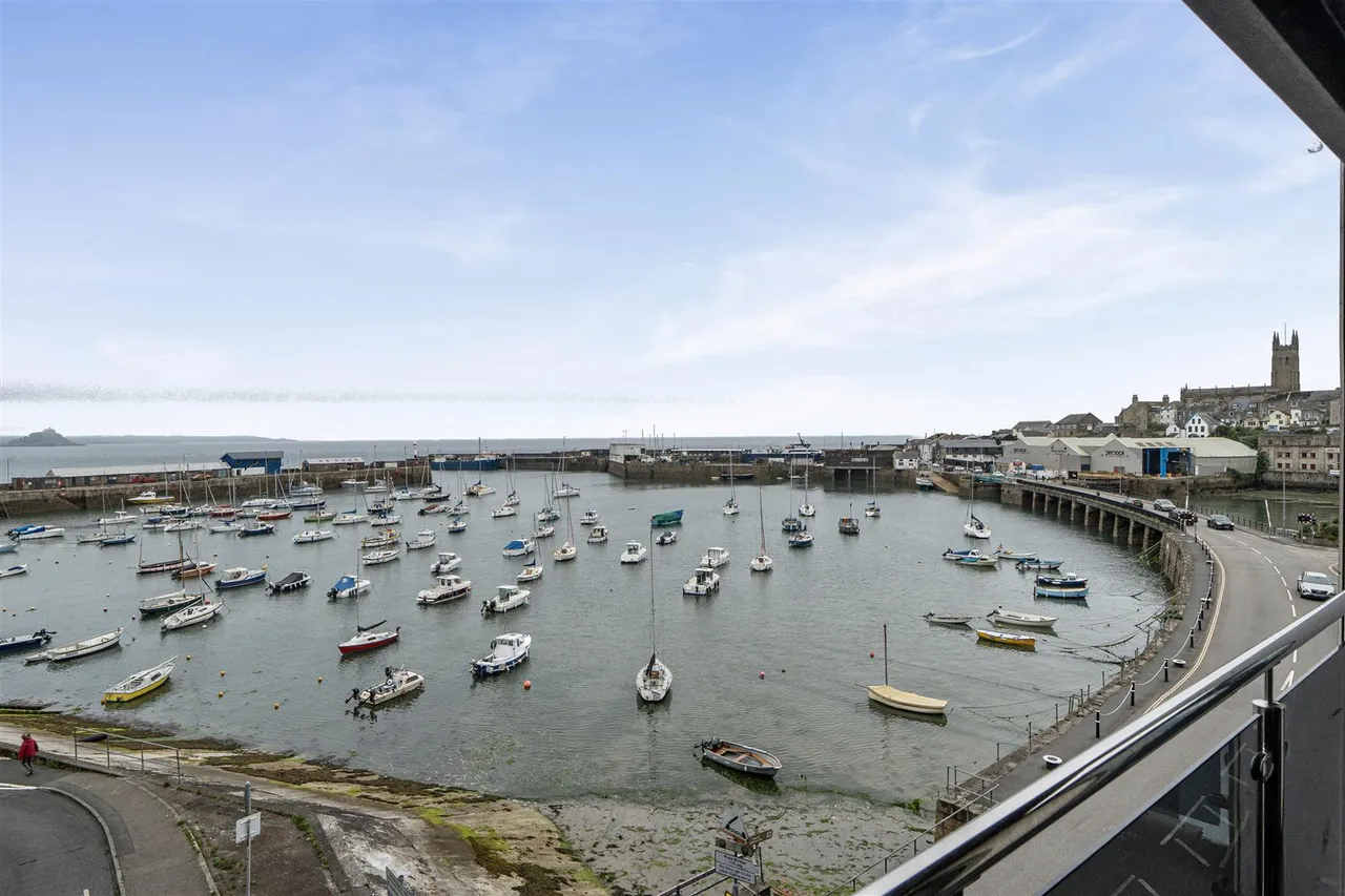 New Town Lane, Penzance, TR18, photo 8