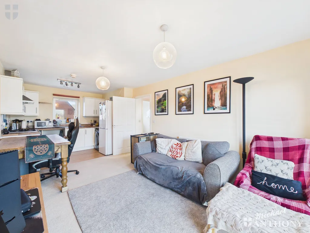 Wyatt Way, Aylesbury, HP18 0GT, photo 3