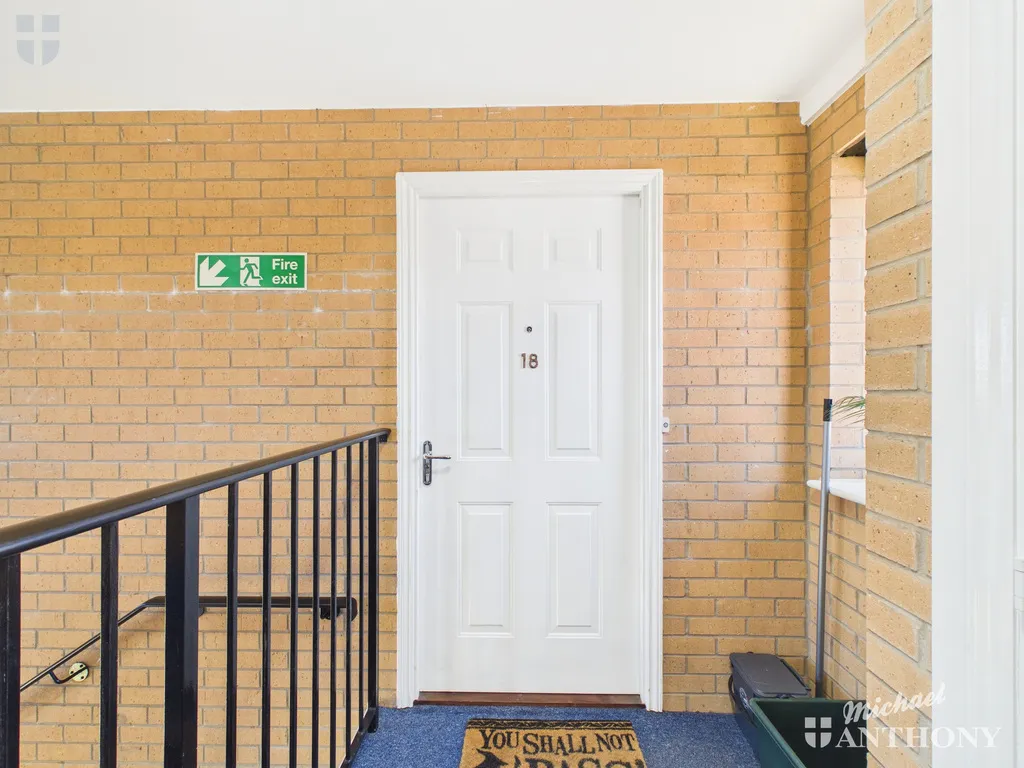 Wyatt Way, Aylesbury, HP18 0GT, photo 13