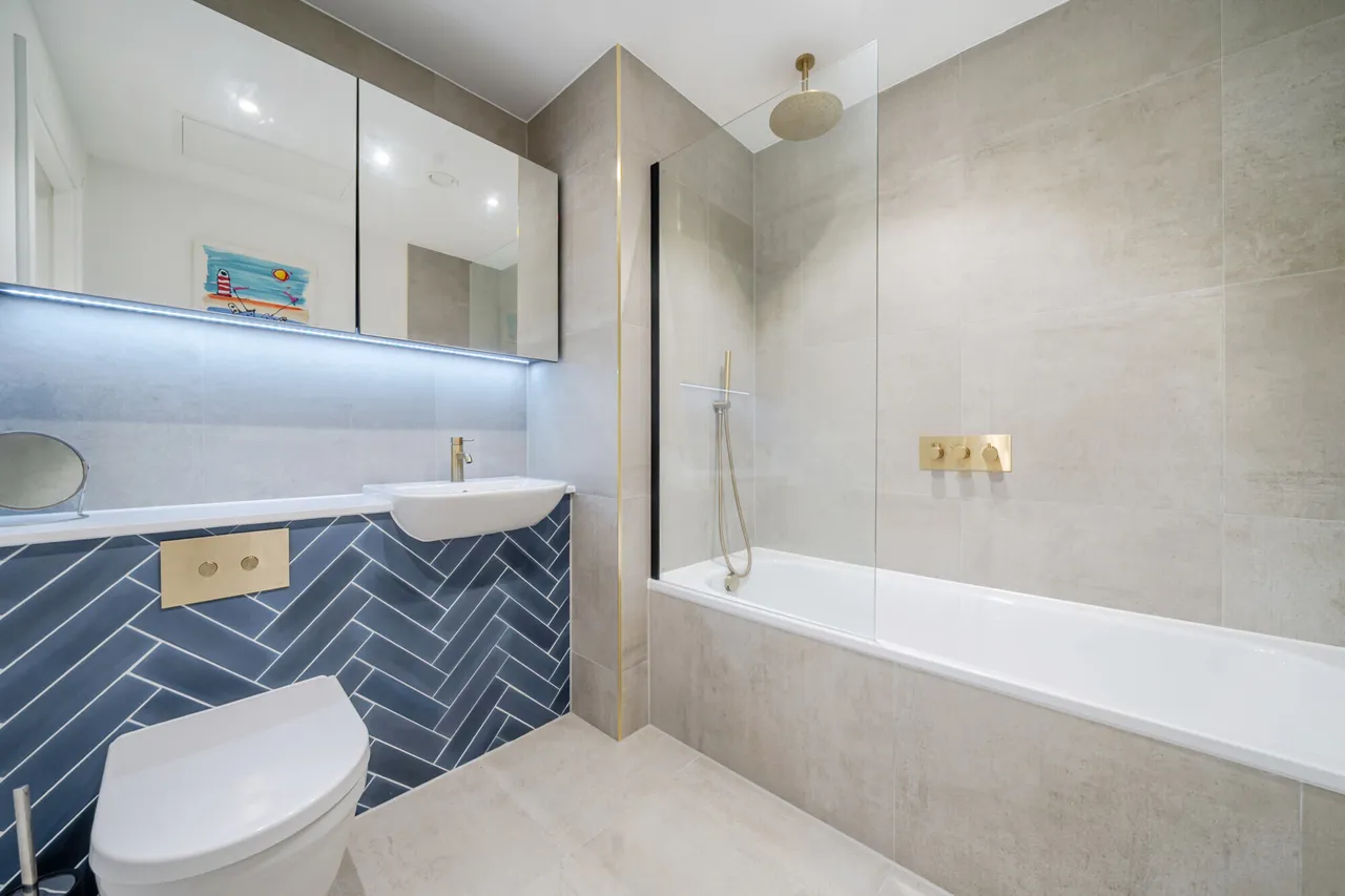 Ashley Road, Epsom, KT18, photo 4