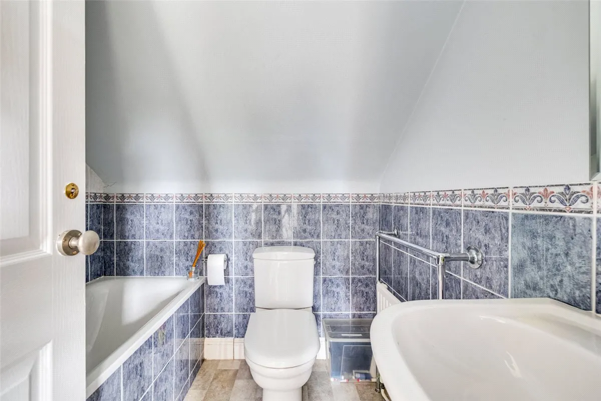 Grove Road, London, SW13, photo 9