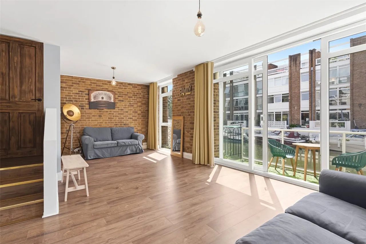 Fairways, Teddington, TW11 9PL, photo 4