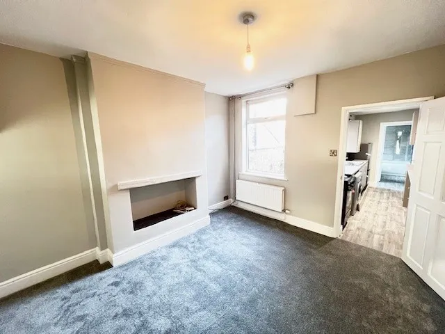 Greenall Road, Northwich, CW9, photo 6