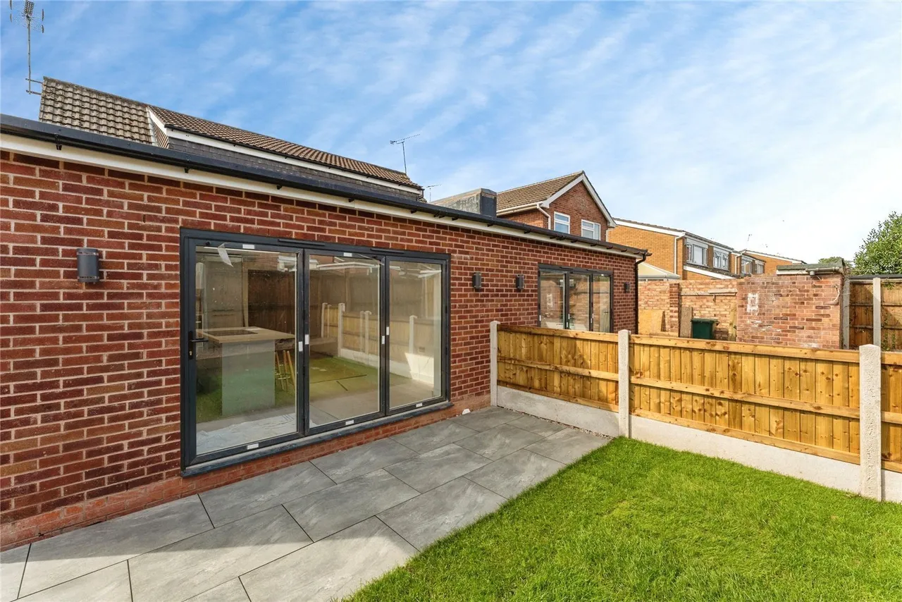 Bridgewater Drive, Vicars Cross, CH3, photo 19
