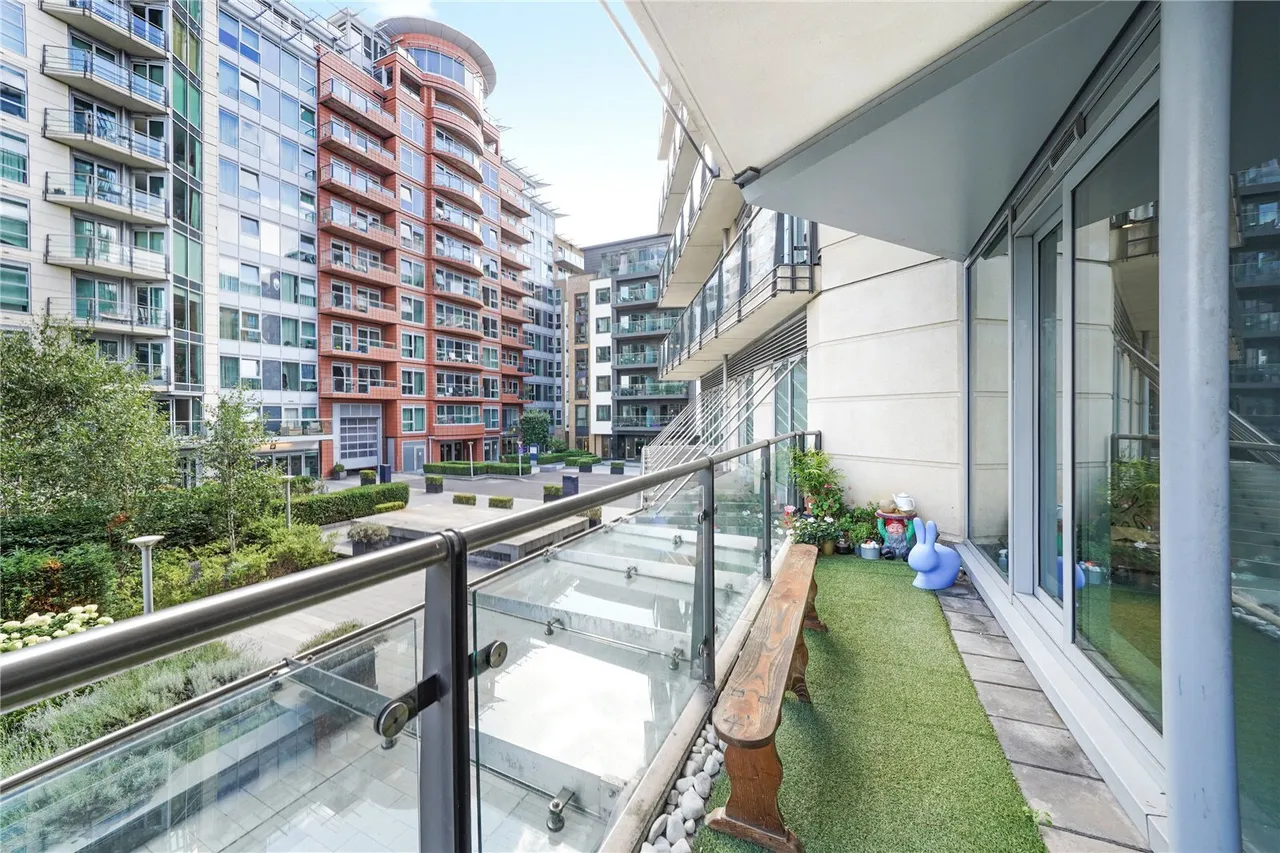 Juniper Drive, London, SW18, photo 10