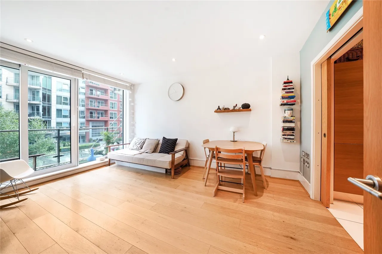 Juniper Drive, London, SW18, photo 8