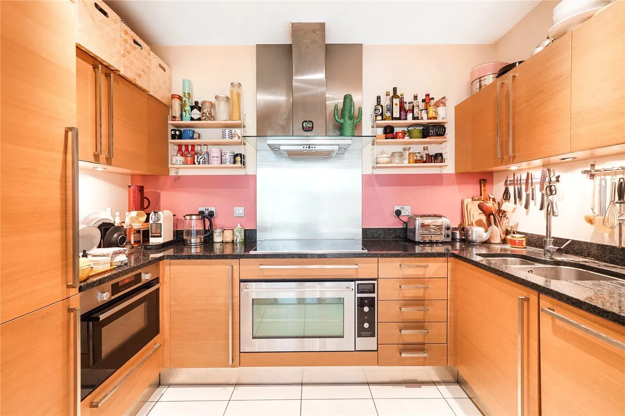 Juniper Drive, London, SW18, photo 5