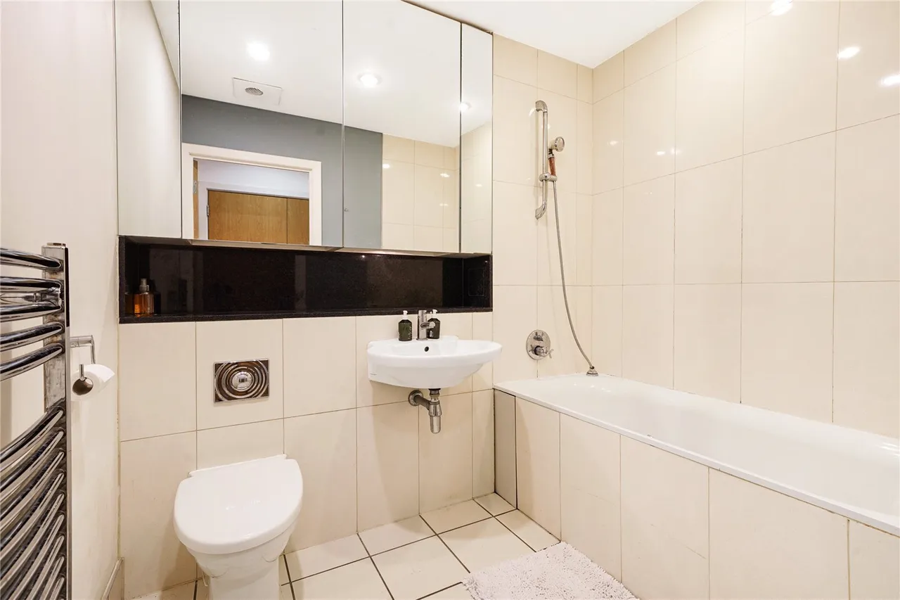 Juniper Drive, London, SW18, photo 7