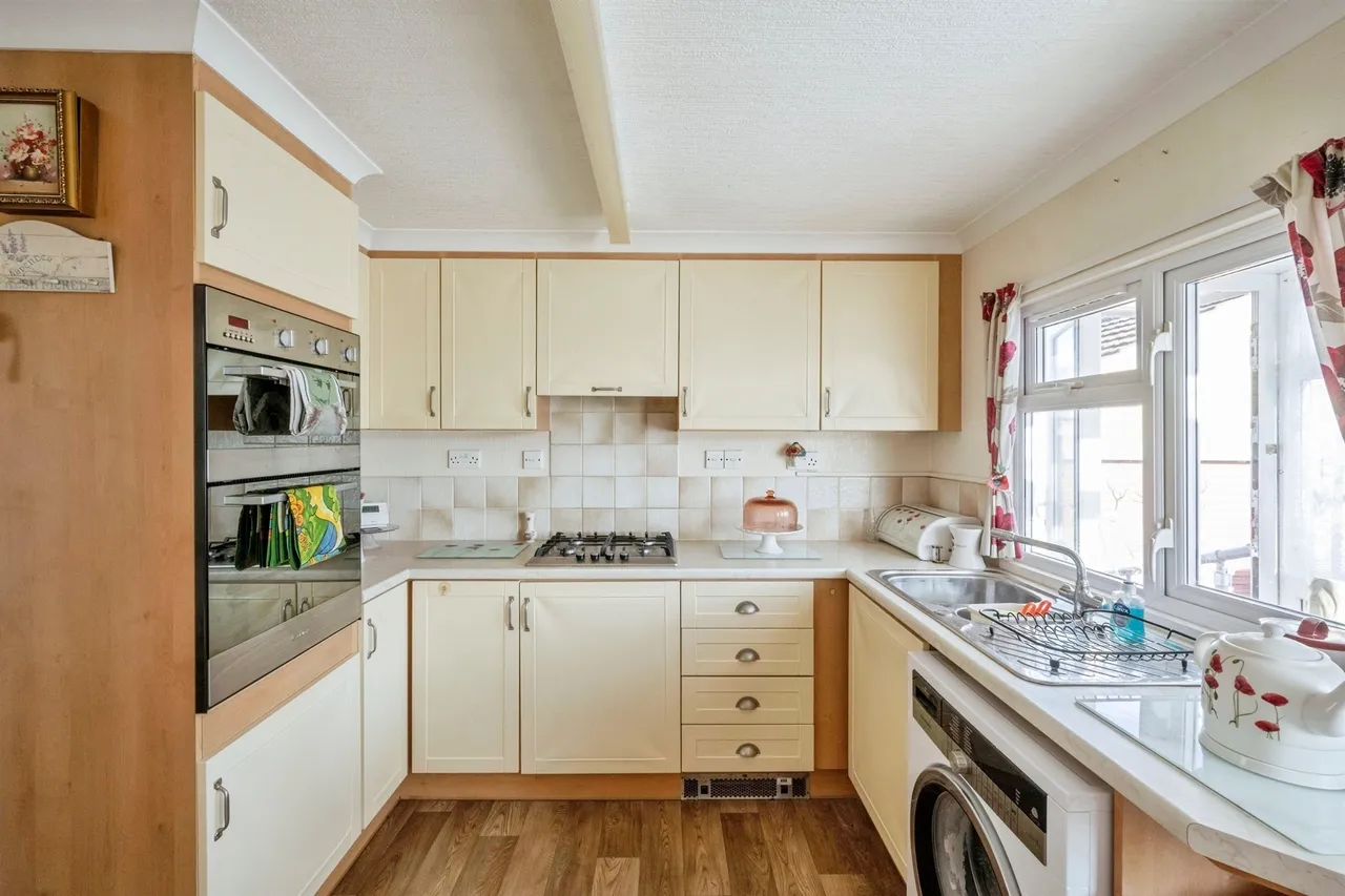Claire's Walk, Parklands Mobile Homes, Scunthorpe, photo 2