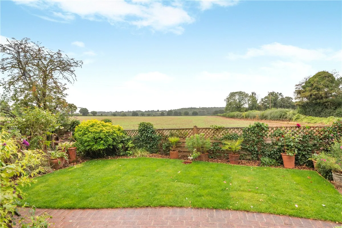 Woodlands, Bramdean, SO24, photo 20