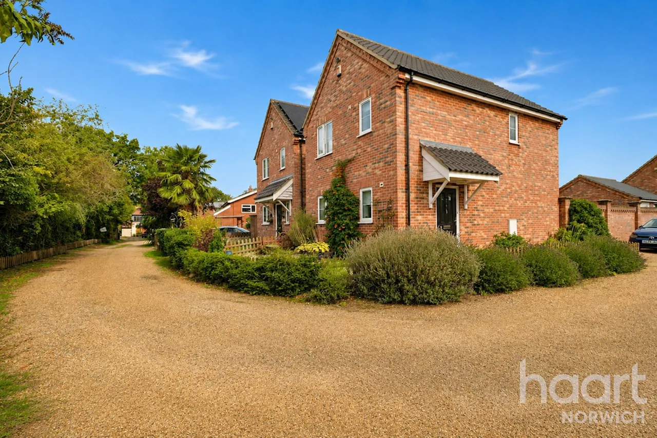 3 bed house for sale, The Loke, Norwich, NR5