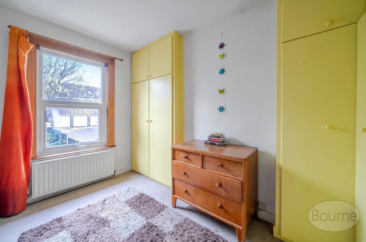 Ash Road, Aldershot, GU12, photo 8
