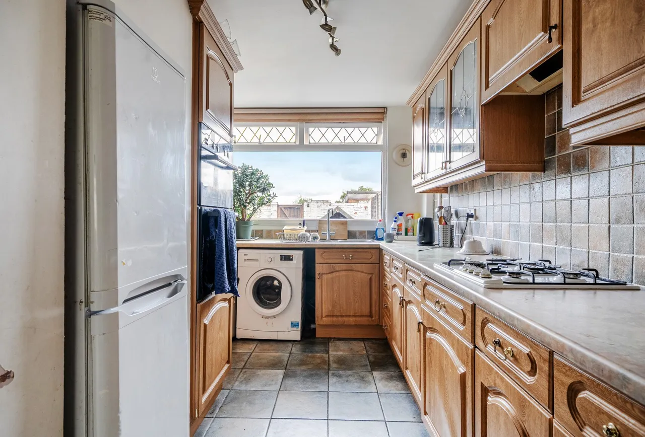 Kelston Road, Somerset, Keynsham, BS31 2JL, photo 8
