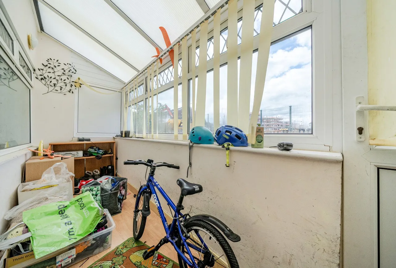 Kelston Road, Somerset, Keynsham, BS31 2JL, photo 9