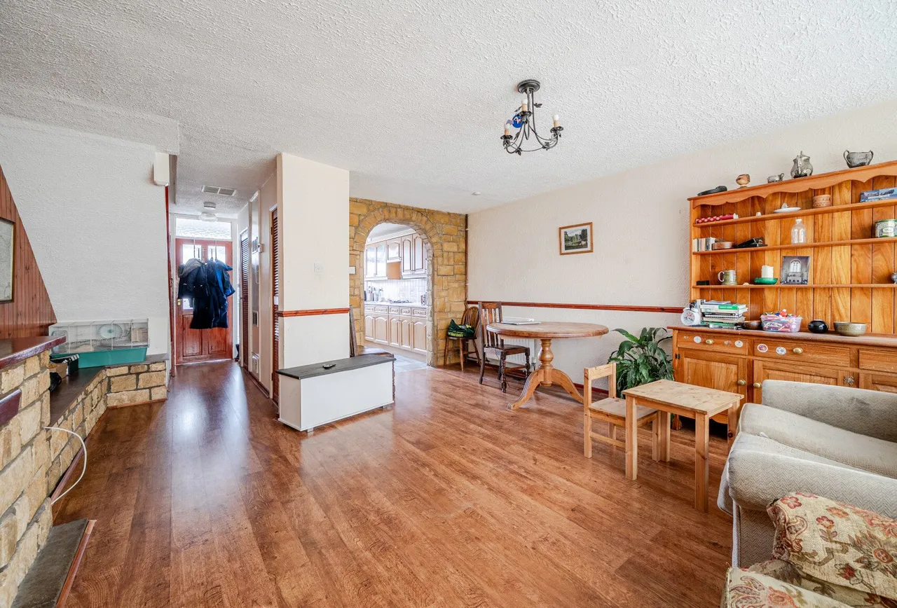 Kelston Road, Somerset, Keynsham, BS31 2JL, photo 4