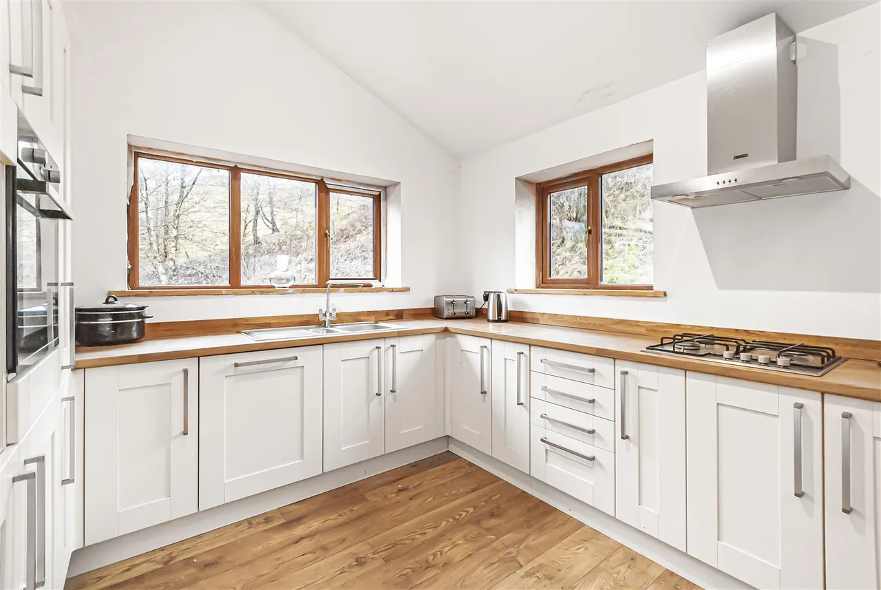 Hill End Lane, Rossendale, BB4 7AG, photo 5