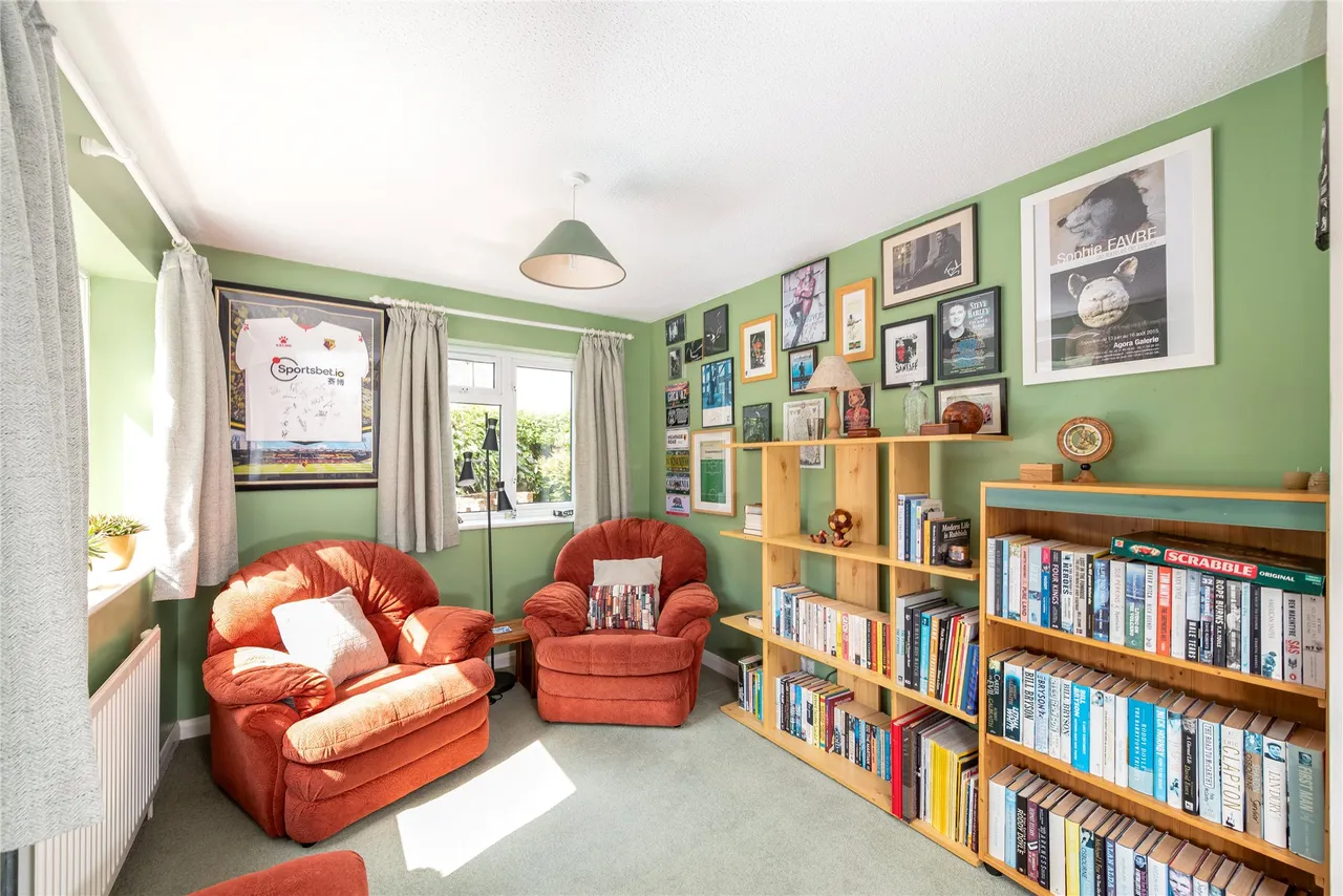 Old Manor Close, Whaddon, MK17, photo 18