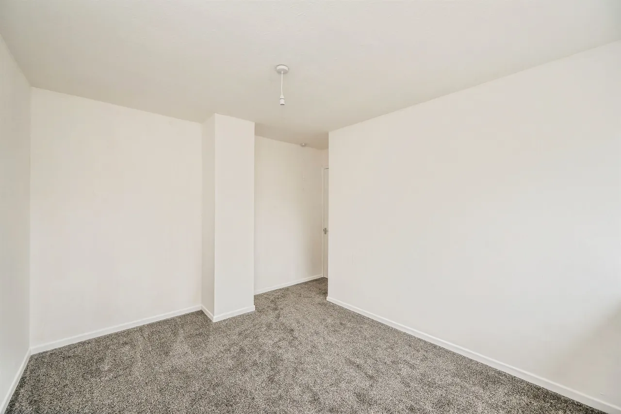 Chiswick Close, Derby, photo 9