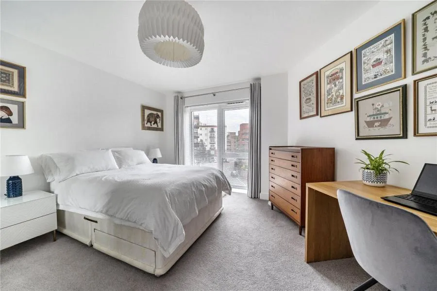 Market Street, Bracknell, RG12, photo 5