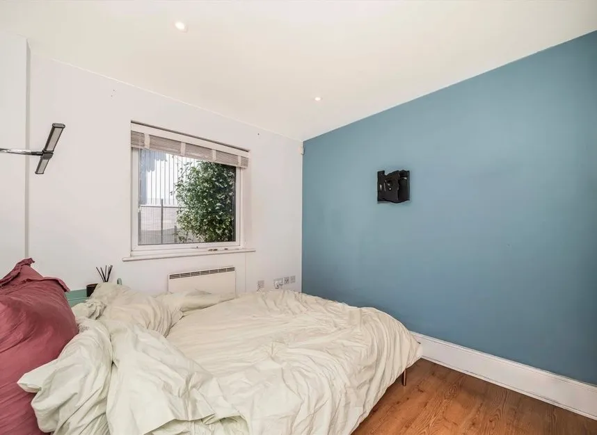 Omega Place, Kings Cross, N1, photo 3