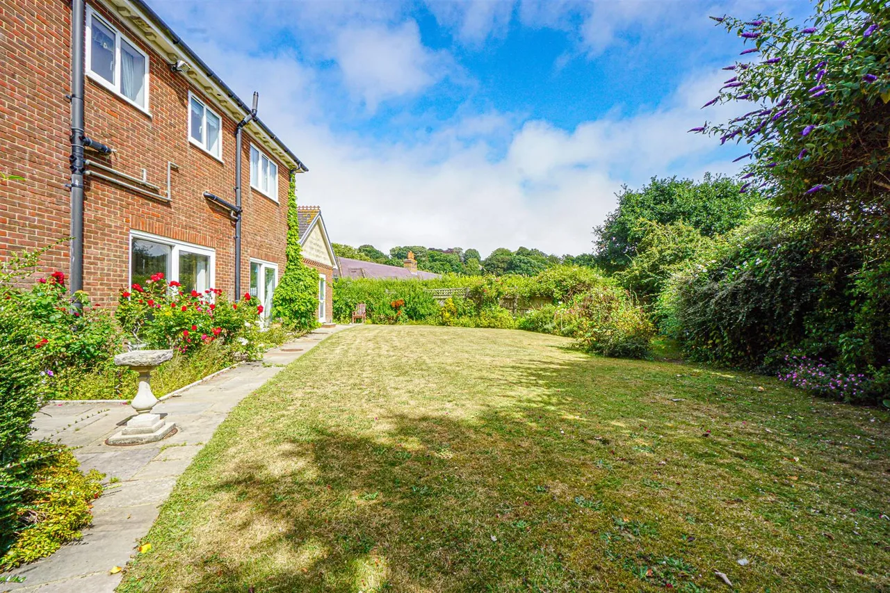 Hillside Road, Hastings, photo 45