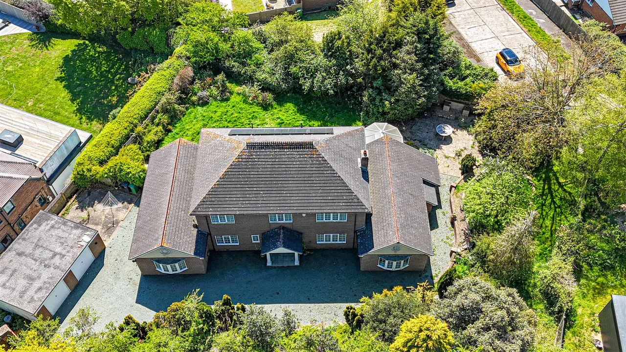 4 bed house for sale, Hillside Road, Hastings