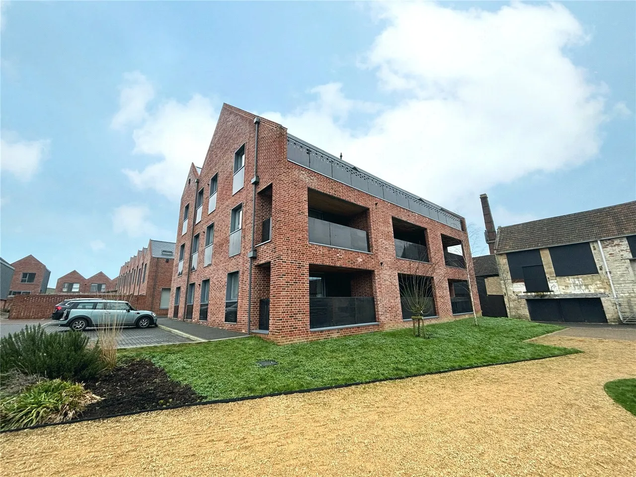 2 bed flat to rent, Holt, Trowbridge