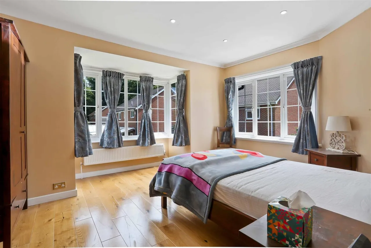 Cheam Road, Ewell, KT17 3EW, photo 26